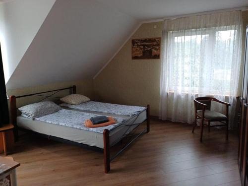 2nd floor with 3 room