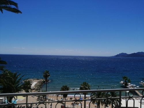 Clemenceau Cannes Studio