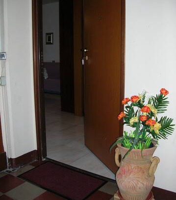 Venegono Superiore Apartment | La casa dell'anfora - Relax in tranquillita'