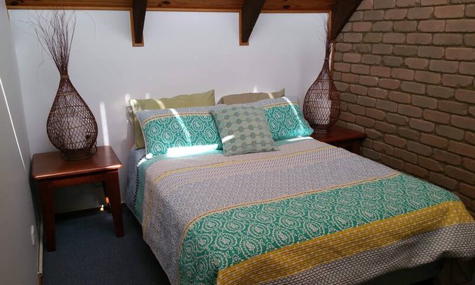 Broulee House | Seaside Villa - Walk to beach