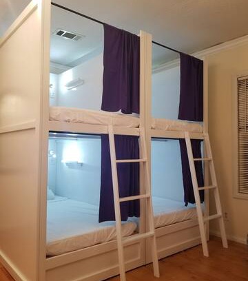 Fort Worth House | Fort Worth Central Hostel.... 1 mile from TCU
