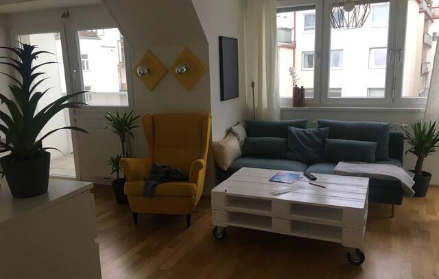 Hundsturm Apartment | Lofty and Cozy Apartement in Vienna - 2 Balconies