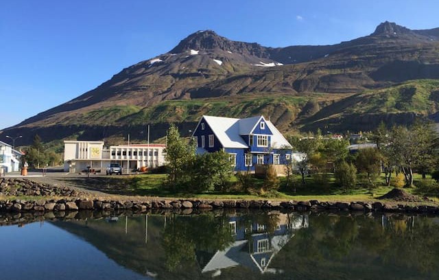 Seydisfjordur House | Spacious double room at the Old Apothecary