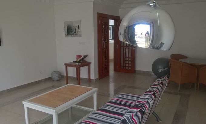 Medina Villa | Chambre meublée Etage à Petit Mbao près de la mer