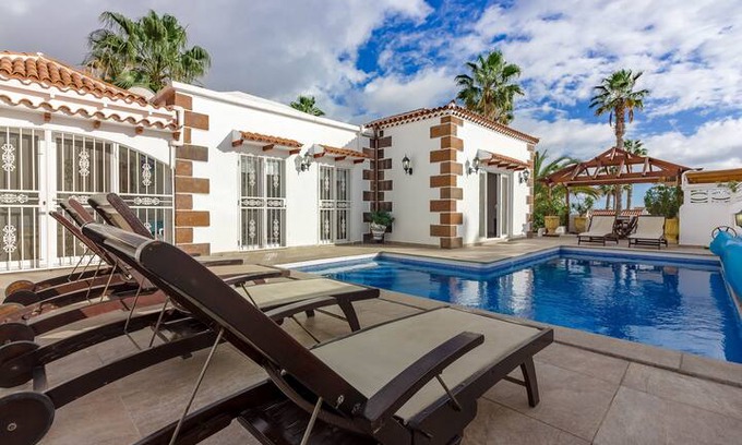 Callao Salvaje Villa | Villa "Callao Salvaje" with pool