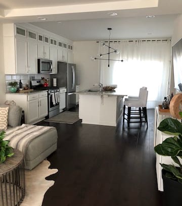 Gateway House | Comfy crash pad near airport and light rail