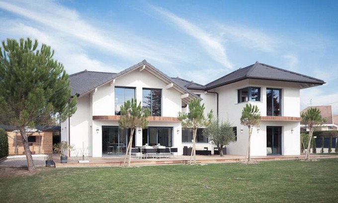 Veigy-Foncenex House | On Geneva's doorstep - Modern Villa