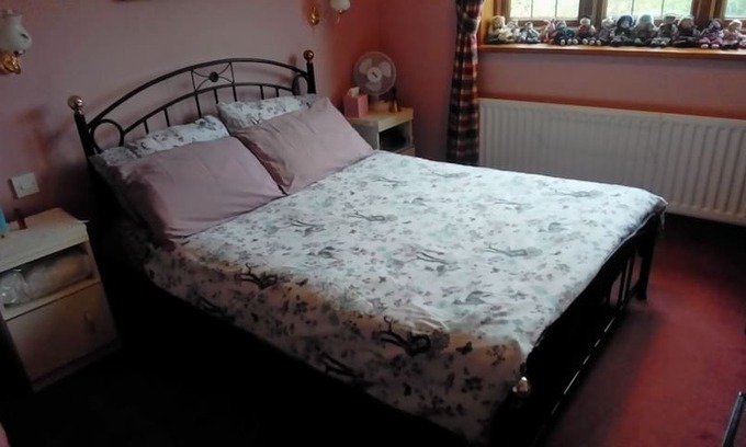 Tilney Bed & Breakfast | Tilney vicarage Bed and breakfast