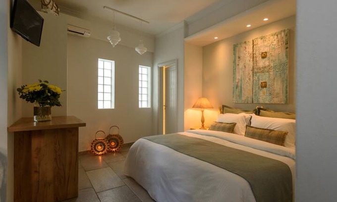 Kamari Hotel | 3.Ocean Bay..on the beach & breakfast