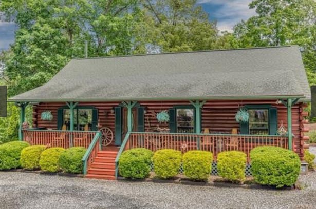 Rutherfordton Cabin | 8 Min to TIEC!! 3/2 Cabin 4 Acres - Dog Friendly