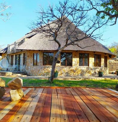 Nyanga Villa | Susurumba Resort - Gold Chalet