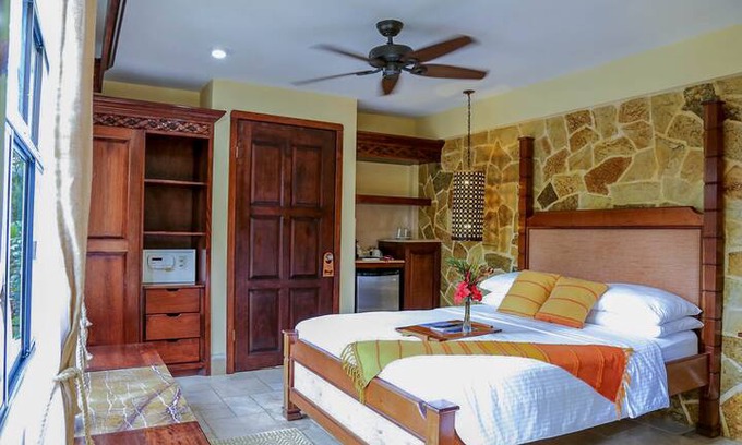 Good Living Camp Cabin | Riverside Room at Sleeping Giant Rainforest Lodge