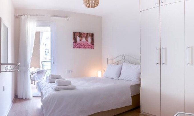 Bafra Apartment | Zeus Apartment with Sea View