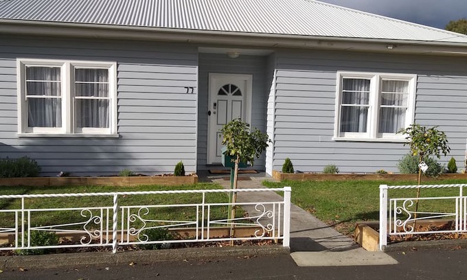 Moonah House | Moonah Cottage on Central has WiFi and Netflix.