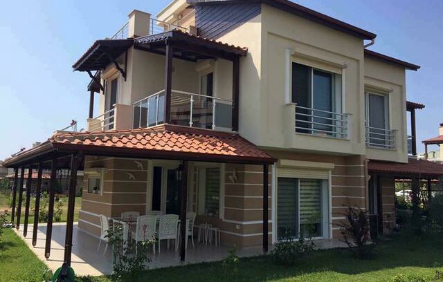 Davutlar Villa | Kuşadasi davutlar sahil sitelerinde luks villa