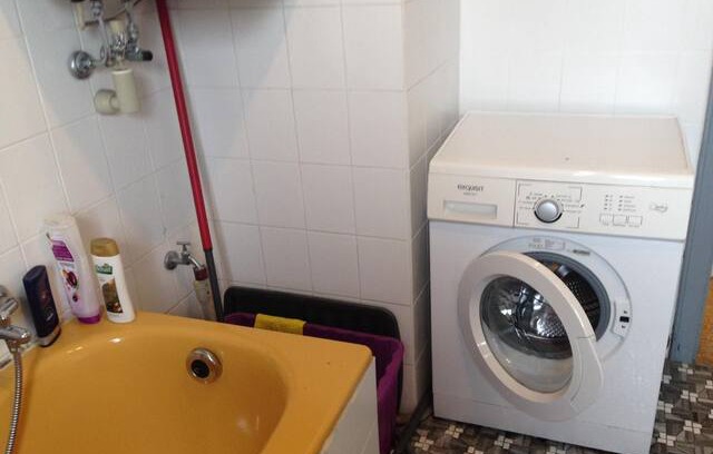 Schopp Apartment | Cheap and beautiful Shared room