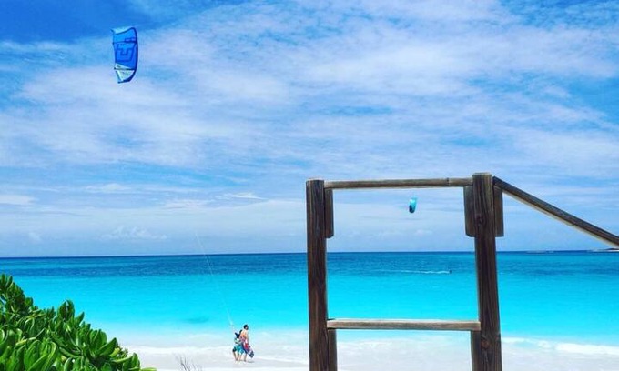 Tar Bay House | Affordable Exuma Beach Vacation (Upper Unit 1Bdrm)