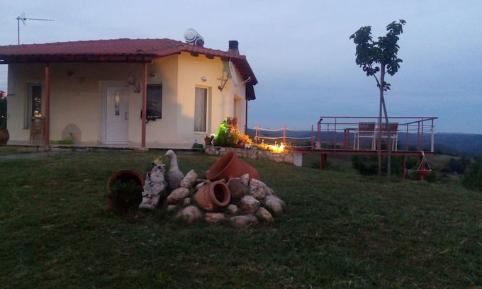 Kroussi House | Maisonette with big garden