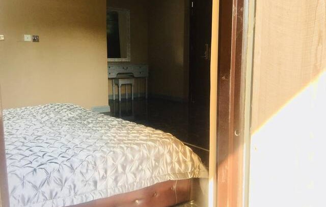 Ikoyi House | Platinum Inn Gee Ikoyi - Presidential Suite