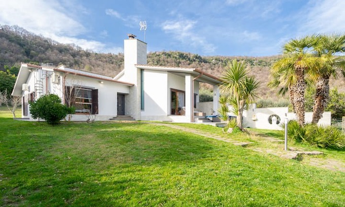 Lake Bracciano Villa | The Goldenkeys La Rigostanella