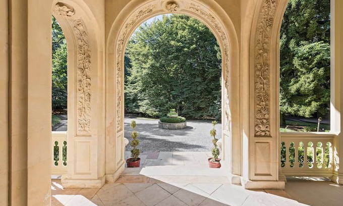 Irvington Villa | Villa Nuits (nuitsonhudson) 30 mins to NYC!