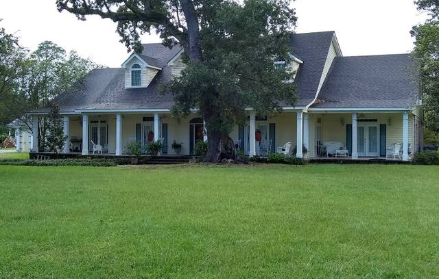 Waveland House | Waveland Shoofly Manor