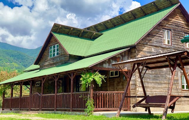 Teregova Cabin | Carpathian Beauties Log Cabin