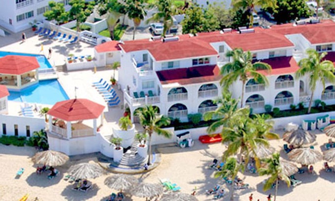 Pelican Key Resort | Simpson bay Resort