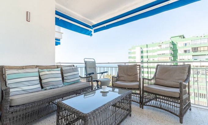 Benicassim Apartment | Benicassim beach FIB, Aquarama & walk to village