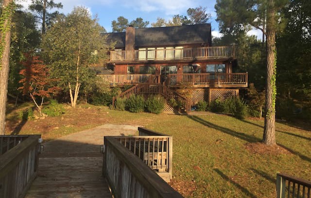 Ridgeway House | The Hideaway at Lake Wateree -Large lake house.