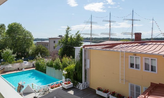 Mariehamn Bed & Breakfast | Lugnt hotellboende i västra hamnen, Mariehamn