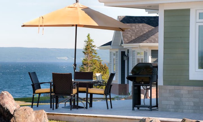Baddeck House | Scottish Thistle