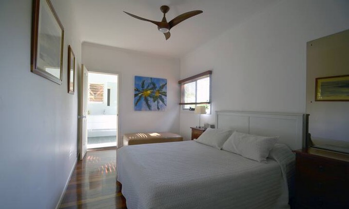 Tewantin House | Original Tewantin Queenslander with charm