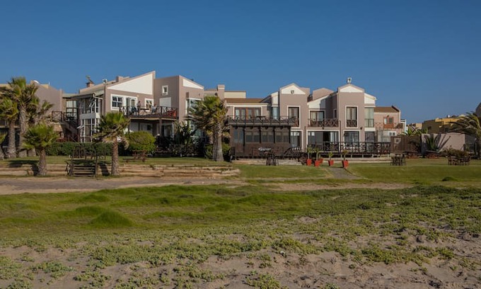 Walvis Bay House | Burning Shore Luxury Lodge