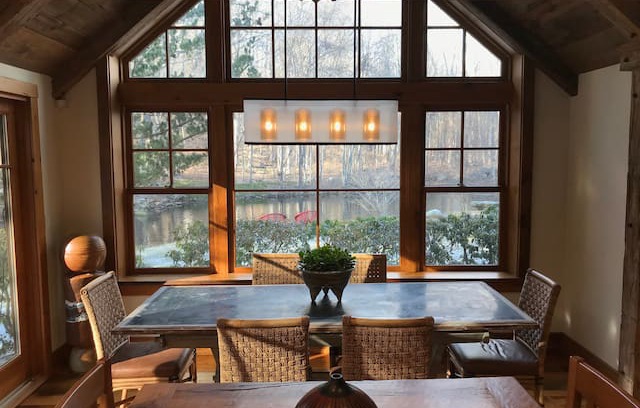 Weston House | The Weston River House – 1 hr from NYC