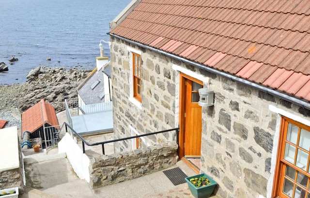 Banff House | 33 Crovie, Gardenstown, Near MacDuff/Banff