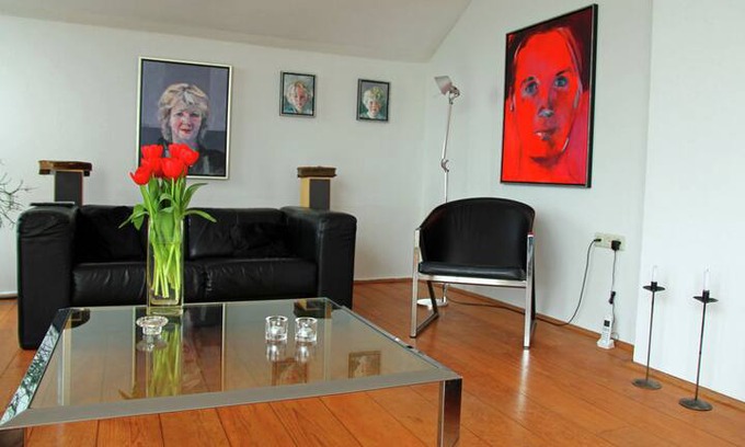 Grootschermer House | Beautiful Holiday Home in Schermer with Jacuzzi