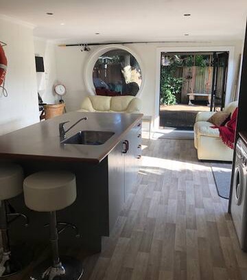Napier House | Bay View Beach Escape