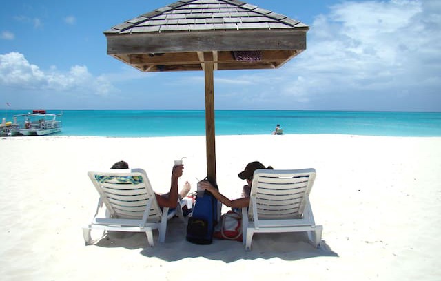 Leeward Settlement House | Enjoy Turks & Caicos on a Budget!