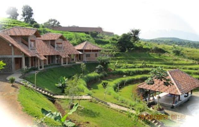Citaringgul Villa | Get Closer to Nature! VILLA K'BOEN QOE (Type B)