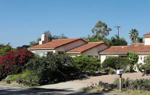 Santa Barbara House | Manzanita West--Mountain views and quiet nights