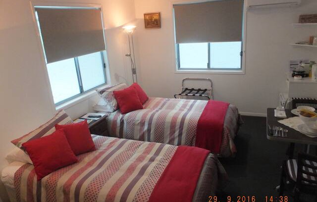 Torquay Bed & Breakfast | Torquay Terrace B & B, Padstow, 2 Single beds