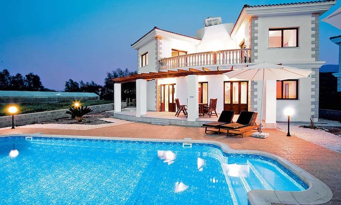 Pomos Villa | Cleopatra Beach