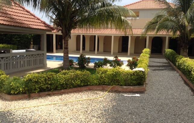 Saly Villa | Villa N’Gaparou ‐ Route de Saly (70 kms de Dakar)