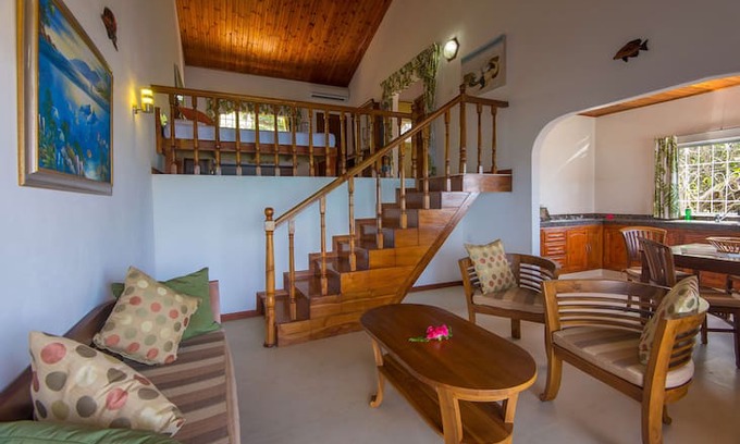 Baie Ste Anne Apartment | CHALETS COTE MER APARTMENT NO 1