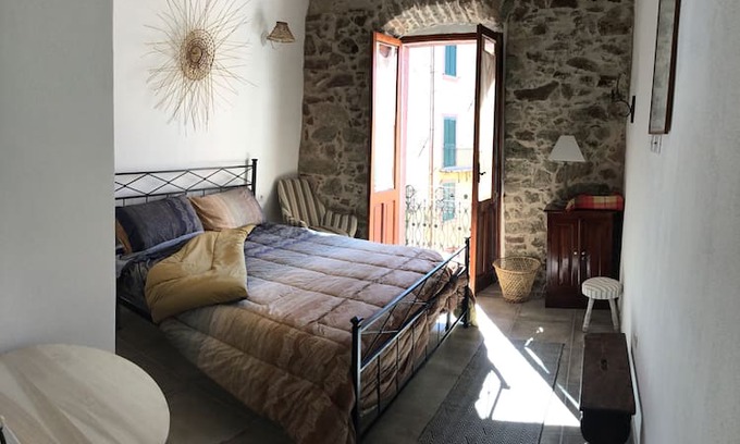 Bosa Historic Centre Bed & Breakfast | Episcopio B&B