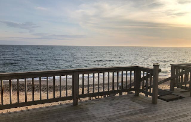 Matunuck Cabin | Directly on the ocean with a private beach!