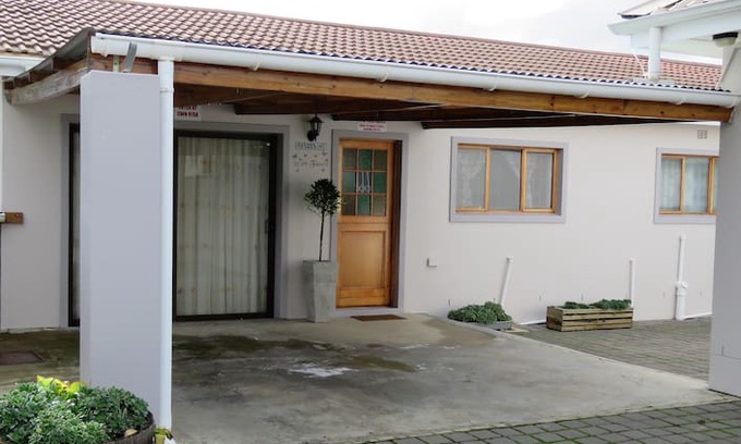 Ceres House | 32 On Faure - Self Catering
