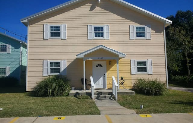 Bacliff Apartment | Ross Unit #6