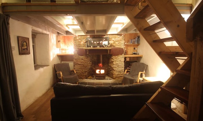 Castlegregory House | No.3 Stradbally Cottages with Sauna!
